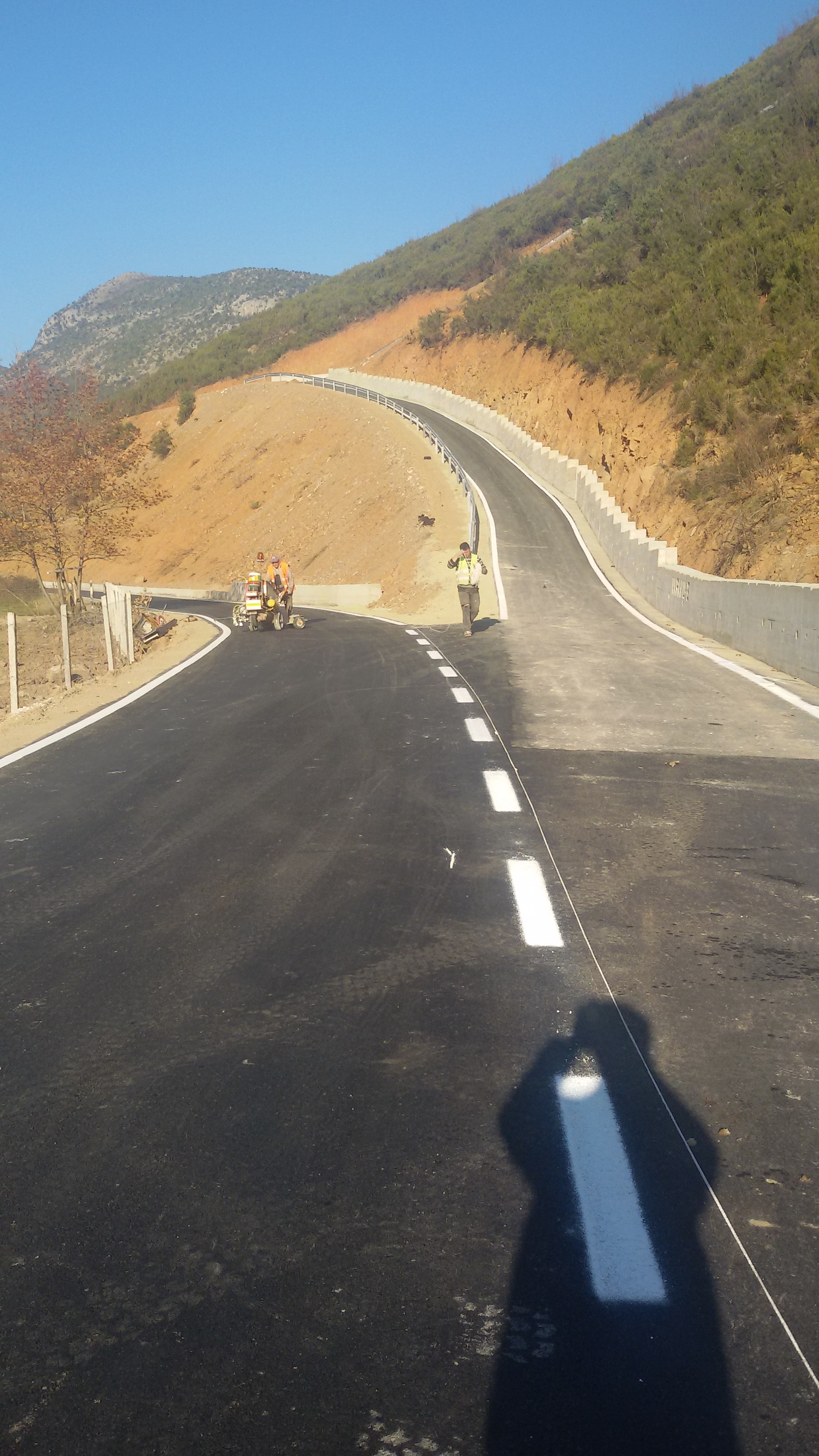Reconstruction of the Gryke-Manati-Kolsh road and the construction of the Cemetery Road