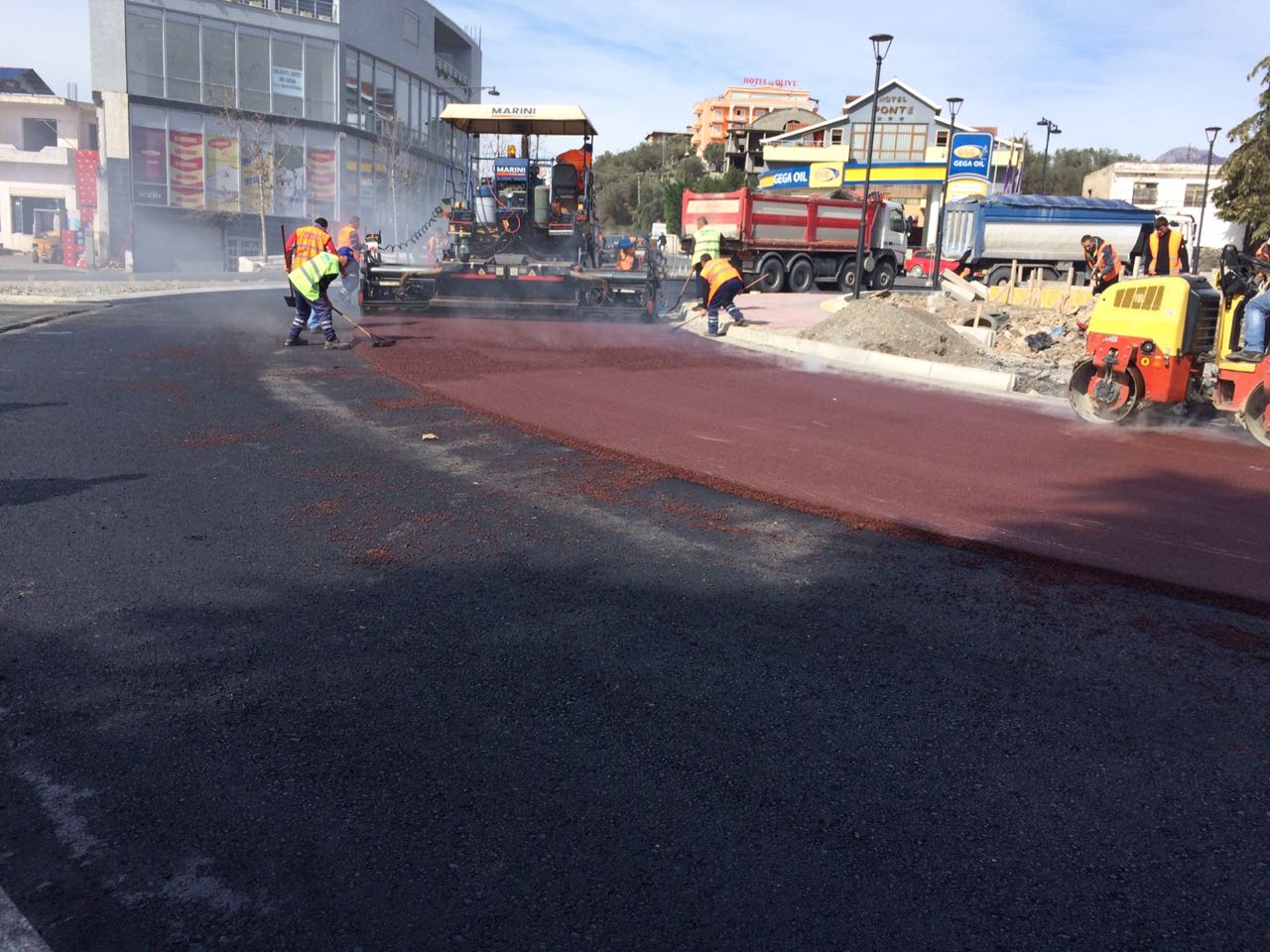 F.V. Color asphalt concrete in Elbasan